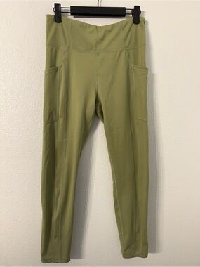 Mono B Sage Green High-Waist Leggings with Phone Pocket